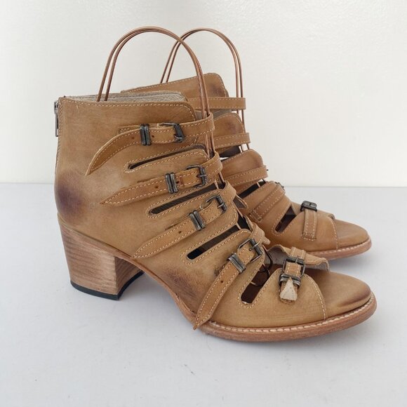 freebird Shoes - Freebird Quinn Sandals w Heel Brown Tan